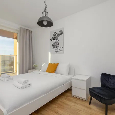 Malczewskiego Blue By Bookinghost