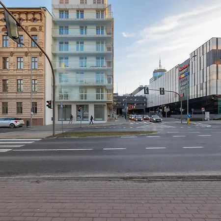 Apartment Malczewskiego Blue *